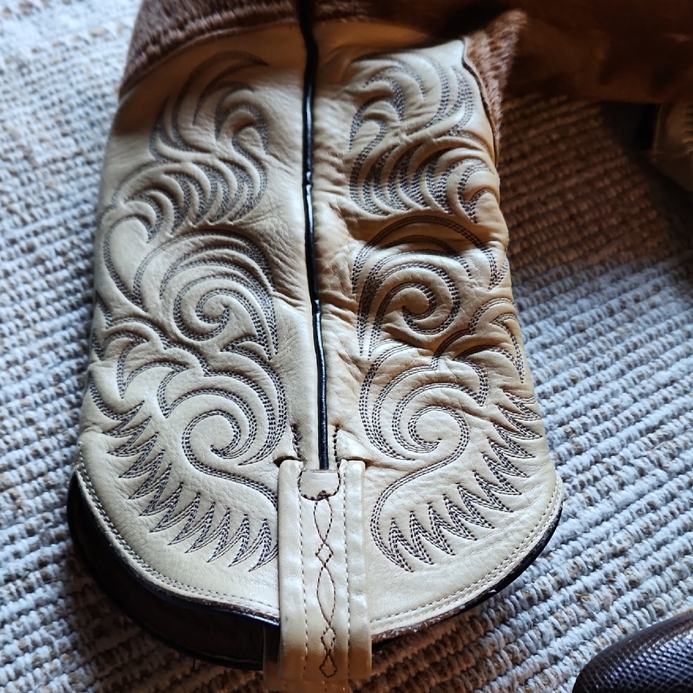 Tony Lama Brown Leather Cowboy Boots - Picture 12 of 16